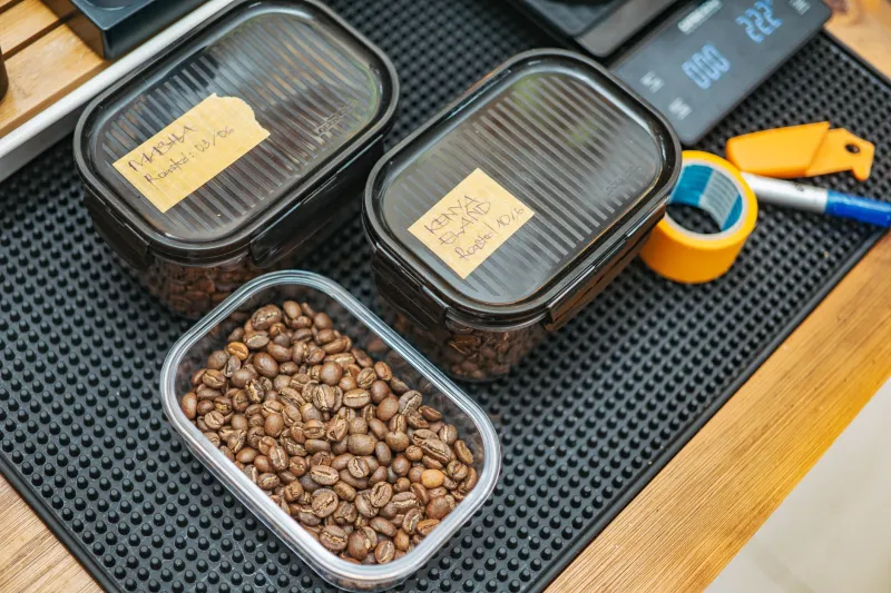 What Happens to Your Coffee After the Roast: A Guide to Freshness, Timing, and Peak Flavor